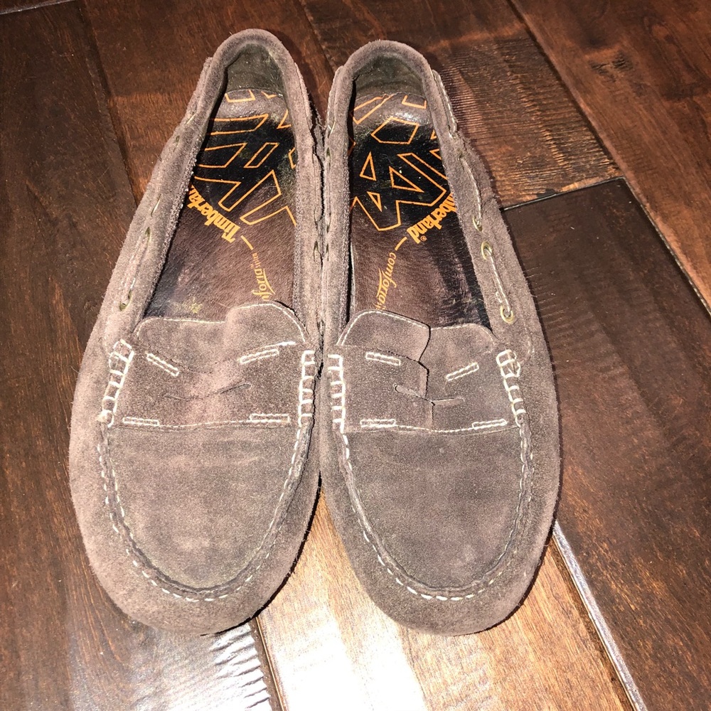 Women’s size 7 brown timberland loafers
